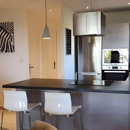 Casa-martine Vue Sur Et Parking Privé Appartamento