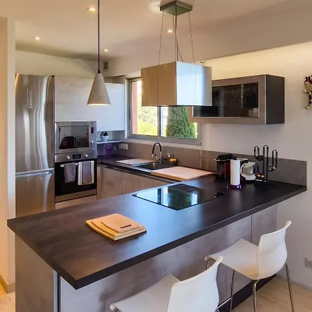 Casa-martine Vue Sur Et Parking Prive Apartment Nizza
